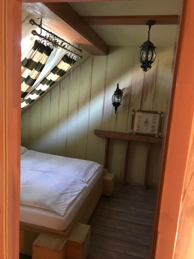 Don Quijote Koezepkori Panzio Es Etterem Hotel เลนตี ภายนอก รูปภาพ
