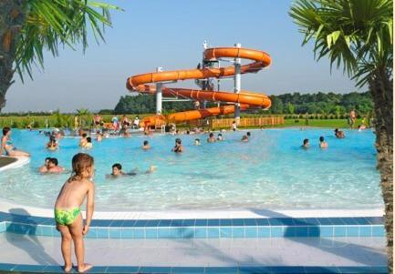 Don Quijote Koezepkori Panzio Es Etterem Hotel เลนตี ภายนอก รูปภาพ